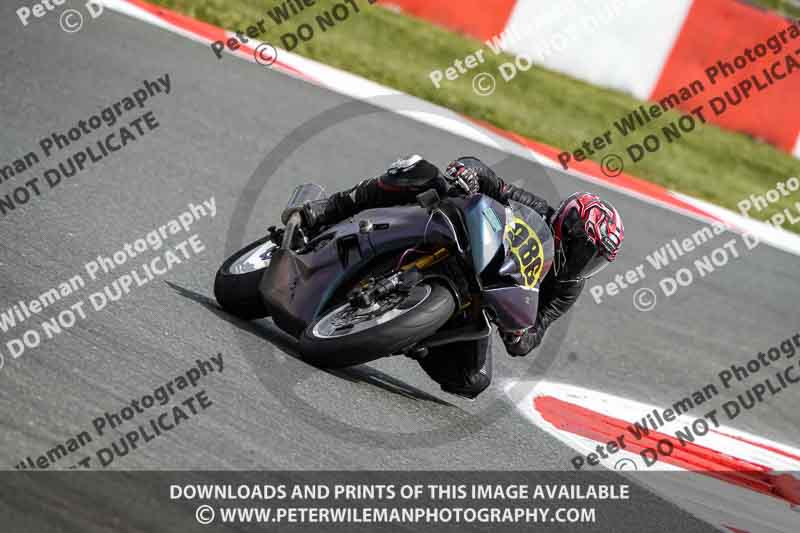 cadwell no limits trackday;cadwell park;cadwell park photographs;cadwell trackday photographs;enduro digital images;event digital images;eventdigitalimages;navarra;no limits trackdays;peter wileman photography;racing digital images;trackday digital images;trackday photos